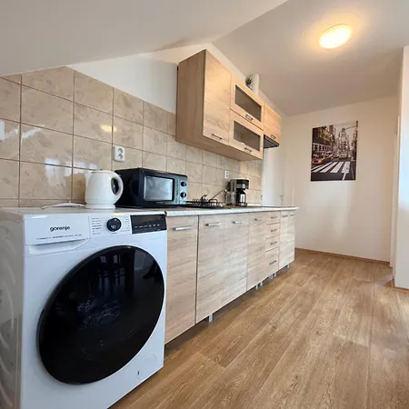 Sleep & Go Czech Republic - Korycany Auberge de jeunesse Neratovice